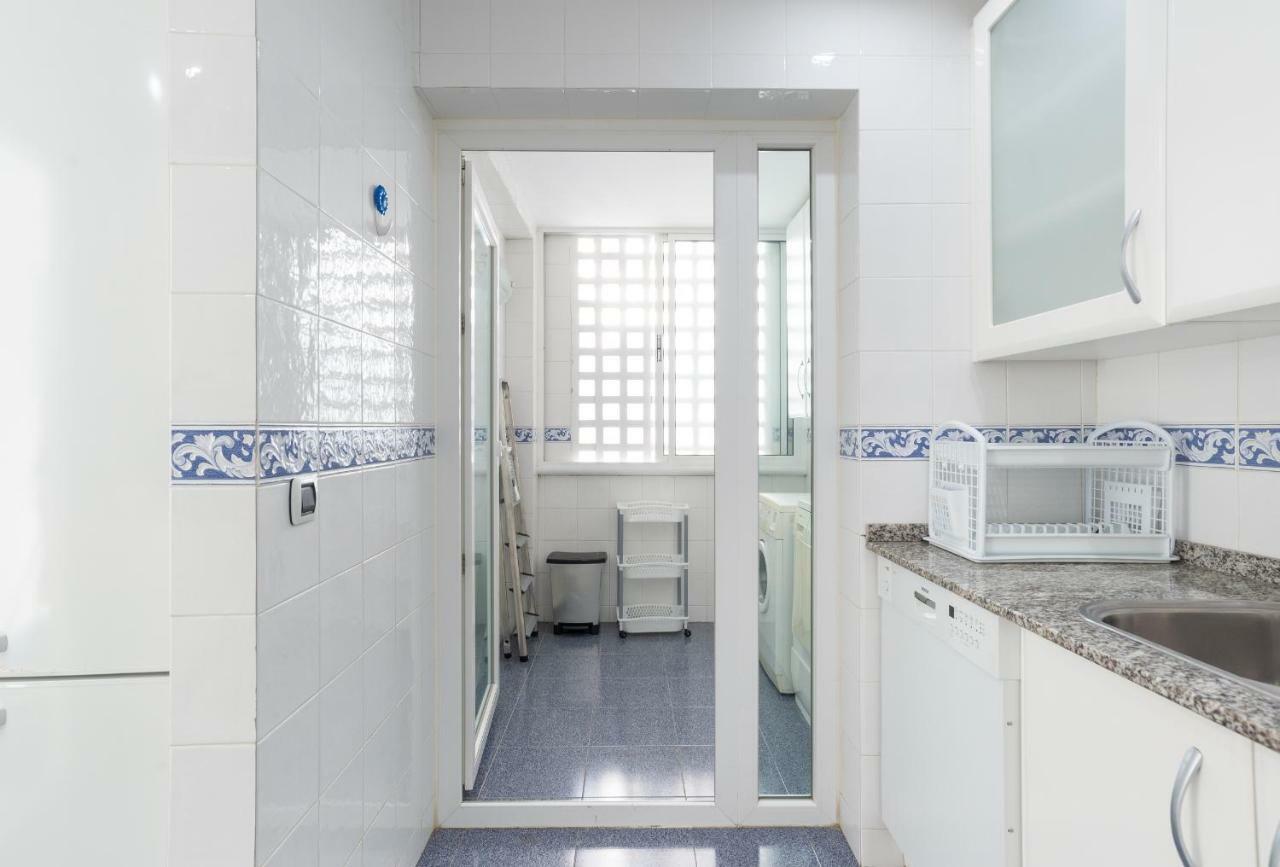 Luxury Duplex- 7 Minutes From The Beach Torremolinos Eksteriør bilde
